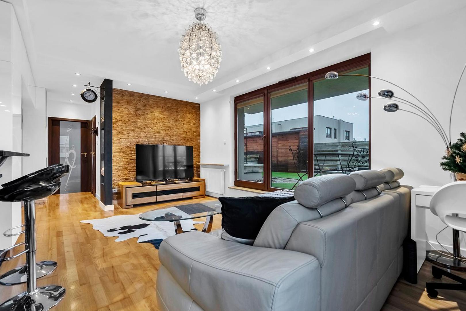 Sokratesa Business - 52m2 Terrace, Parking, Metro Nearby - By Rentujemy Apartment Warsaw
